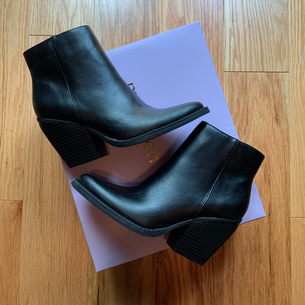 Madden Girl Klicck Bootie